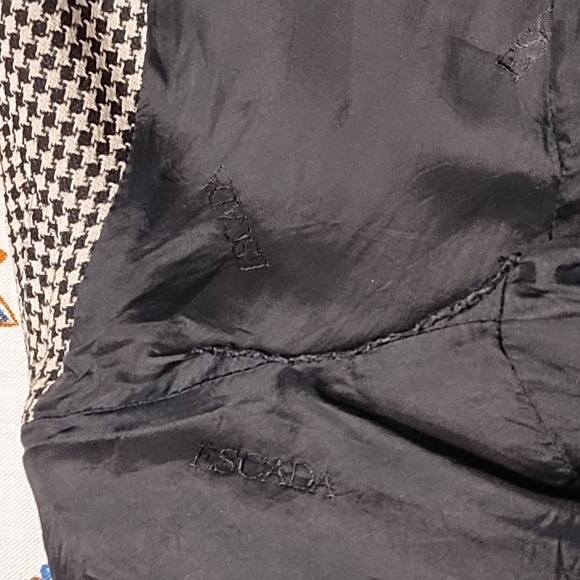 Escada Vintage Jacket - Picture 11 of 11